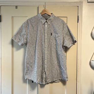 Short sleeve button up
